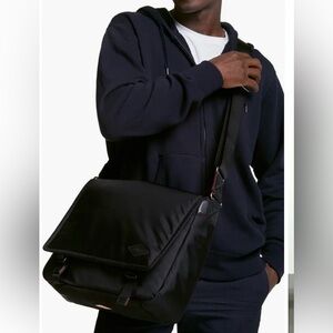 🖤 NEW MZ WALLACE Bleecker Messenger bag black crossbody bag straps nylon unisex